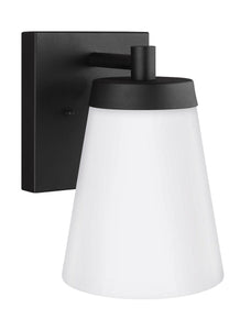 8638601-12 Renville Black Large 1-Light Outdoor Wall Lantern